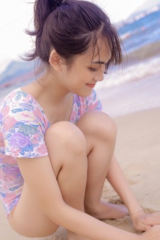 不知火舞在卧室被虐